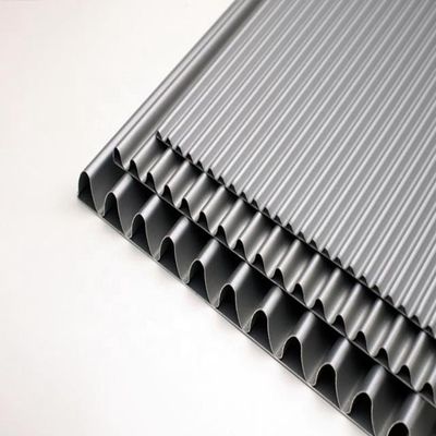 1500 x 4000のMm A2 FRはアルミニウム屋根ふきを広げる屋根LDPEのための合成のパネルを波形を付けた